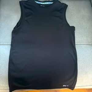 Boys size small Tek Gear Dry Tek black sleeveless shirt